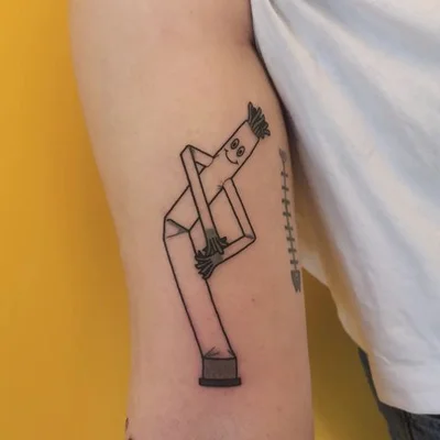 Sarah Alexander tattoo 037