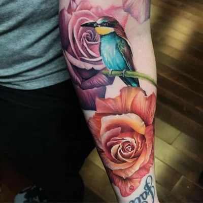 Sarah Miller tattoo 011