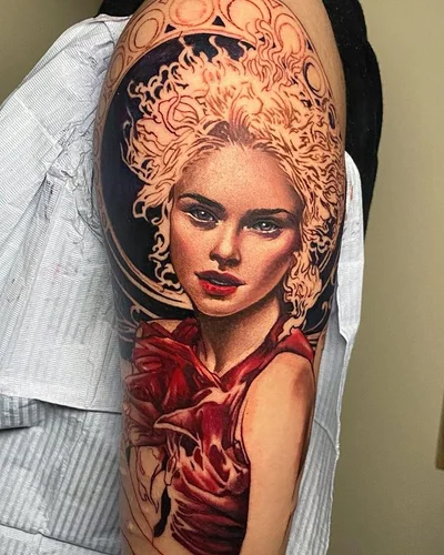 Sarah Miller tattoo 014
