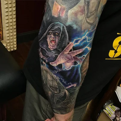 Sarah Miller tattoo 029