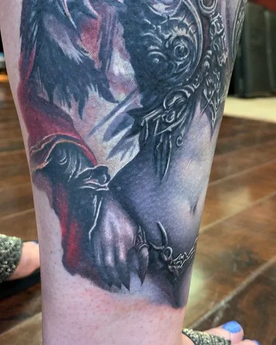 Sarah Miller tattoo 041