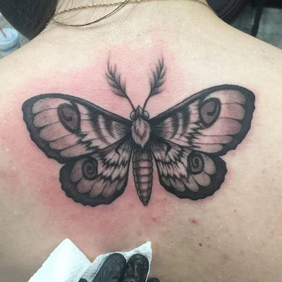 Sarah Renee tattoo 010