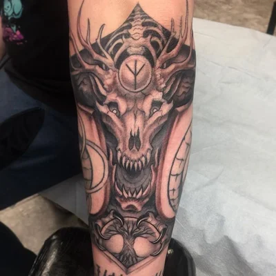 Sarah Renee tattoo 018