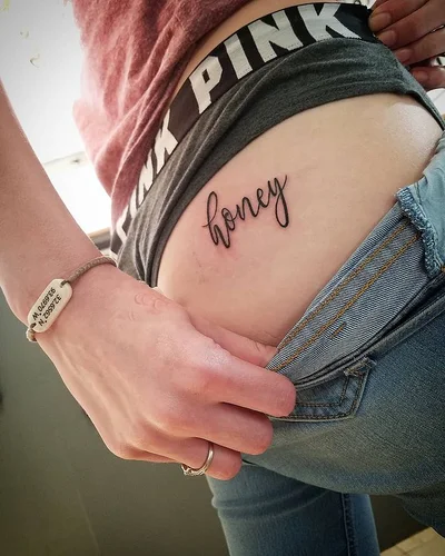 Sarah Renee tattoo 027
