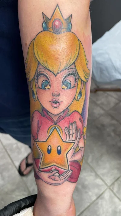 Sarah Renee tattoo 034