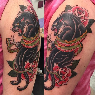 Sarah Renee tattoo 045
