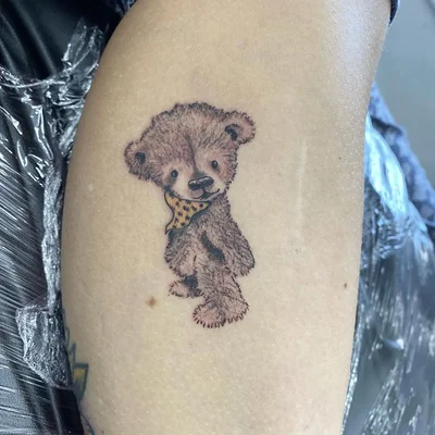 Sarah Swann tattoo 013