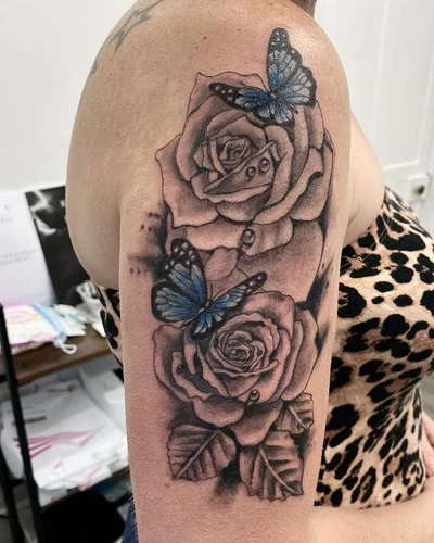 Sarah Swann tattoo 017