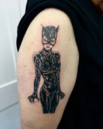 Sarah Swann tattoo 026