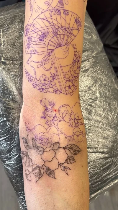 Sarah Swann tattoo 031