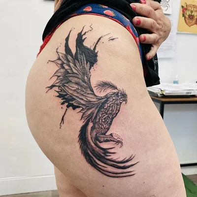 Sarah Swann tattoo 033