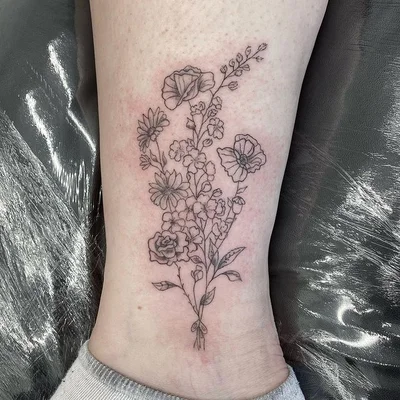 Sarah Swann tattoo 035