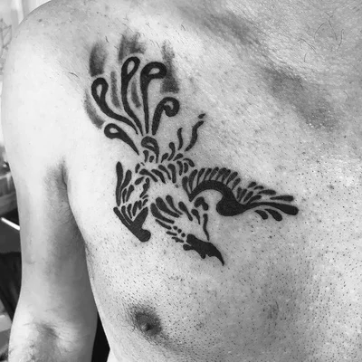 Sarah Swann tattoo 050