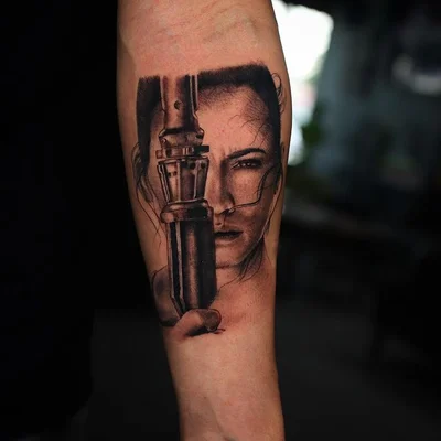 Sarah tattoo 026