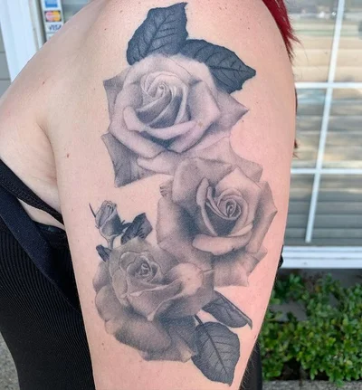 Sarah tattoo 033
