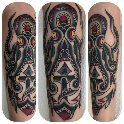 Sara Kaltenhauser tattoo 048