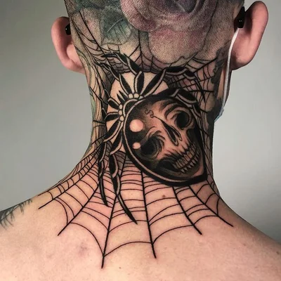 Sara Lewis tattoo 009