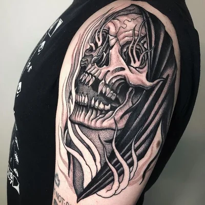 Sara Lewis tattoo 010