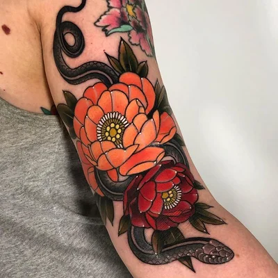 Sara Lewis tattoo 025