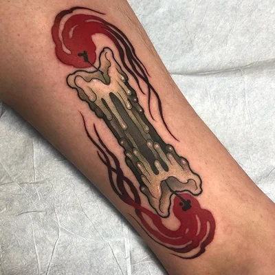 Sara Lewis tattoo 037