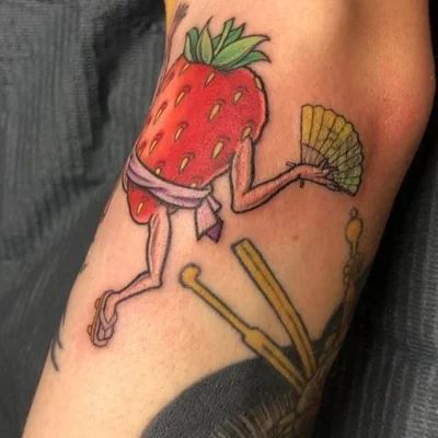Sara Lou tattoo 028