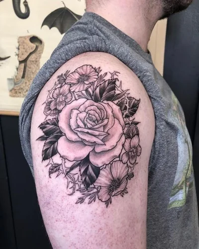 Sara Lou tattoo 037