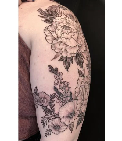 Sara Lou tattoo 039