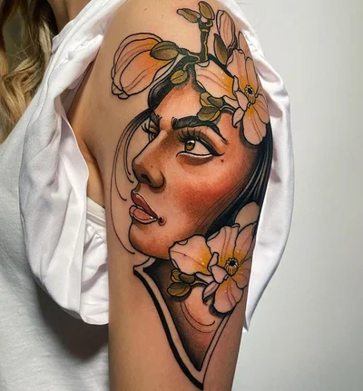Sara Petruccelli tattoo 007