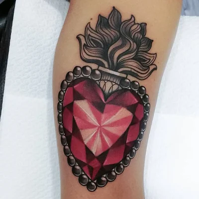 Sara Petruccelli tattoo 017