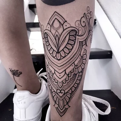 Sara tattoo 009