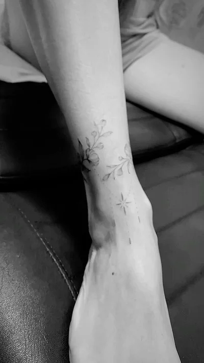 Sara tattoo 017