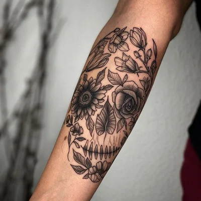 Sara tattoo 019