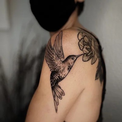 Sara tattoo 020