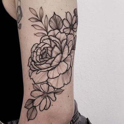 Sara tattoo 032