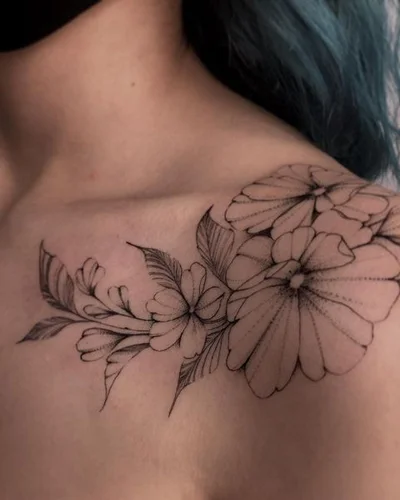Sara tattoo 042