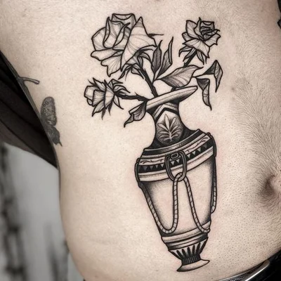 Sara tattoo 043