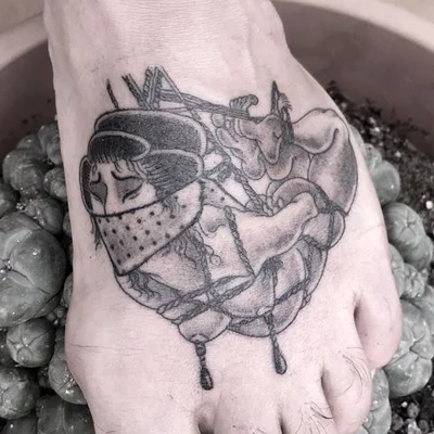 Sara Ruiz tattoo 007