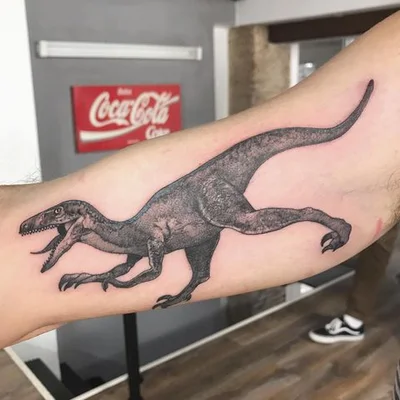 Sara Ruiz tattoo 041