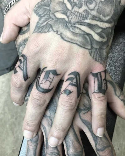 Sara Ruiz tattoo 048