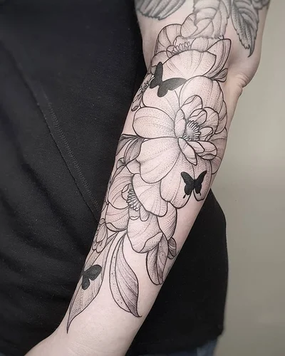Sara Urban tattoo 024