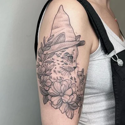 Sara Urban tattoo 029