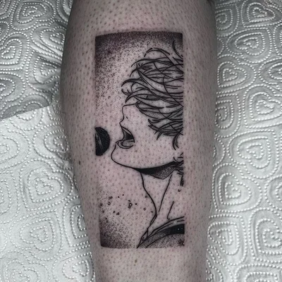 Sara Anastasia tattoo 011