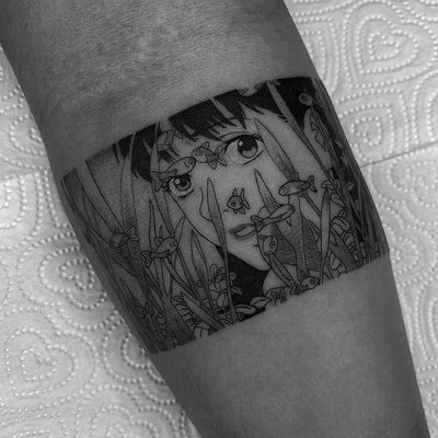Sara Anastasia tattoo 021