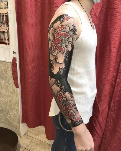 Sarah Blackwood tattoo 015