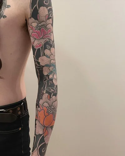 Sarah Blackwood tattoo 040