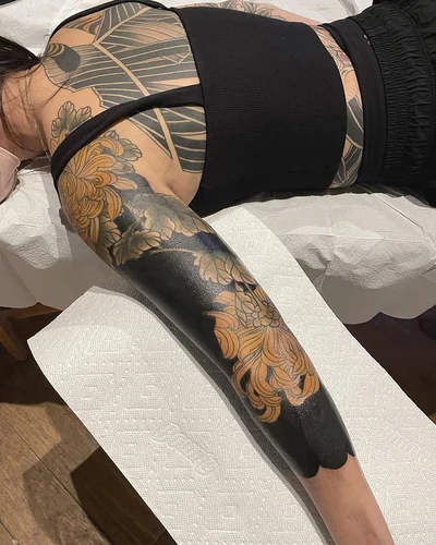 Sarah Blackwood tattoo 048
