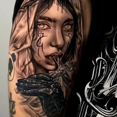 Sarah Sui tattoo 009