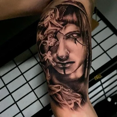 Sarah Sui tattoo 010