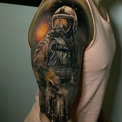 Sarah Sui tattoo 022