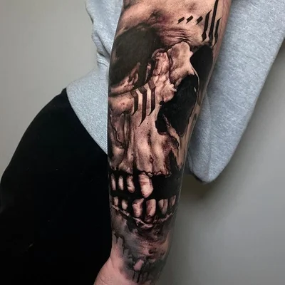 Sarah Sui tattoo 028